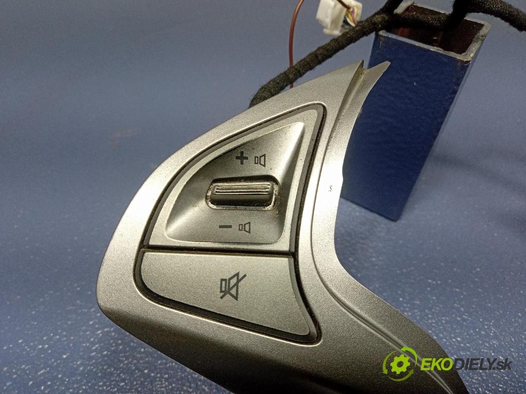 Hyundai Ix20 2011 volant 96700-1K900