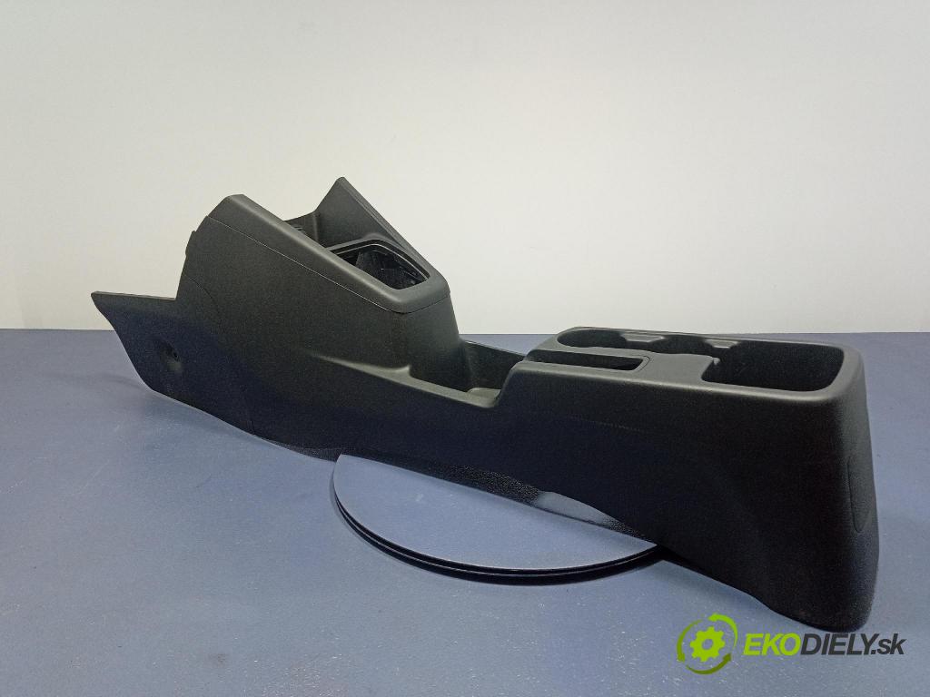 Hyundai Ix20 2011 tunel Stredný: 846101P000EQ