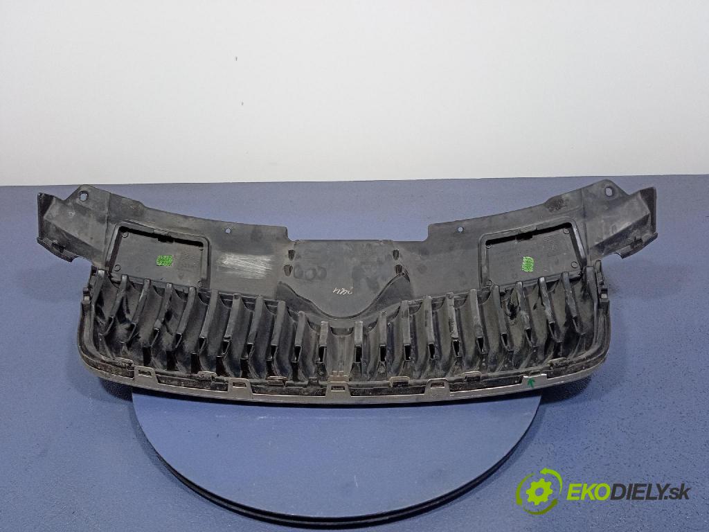 Skoda Fabia 2007 miežka / Gril: 5J0853668A