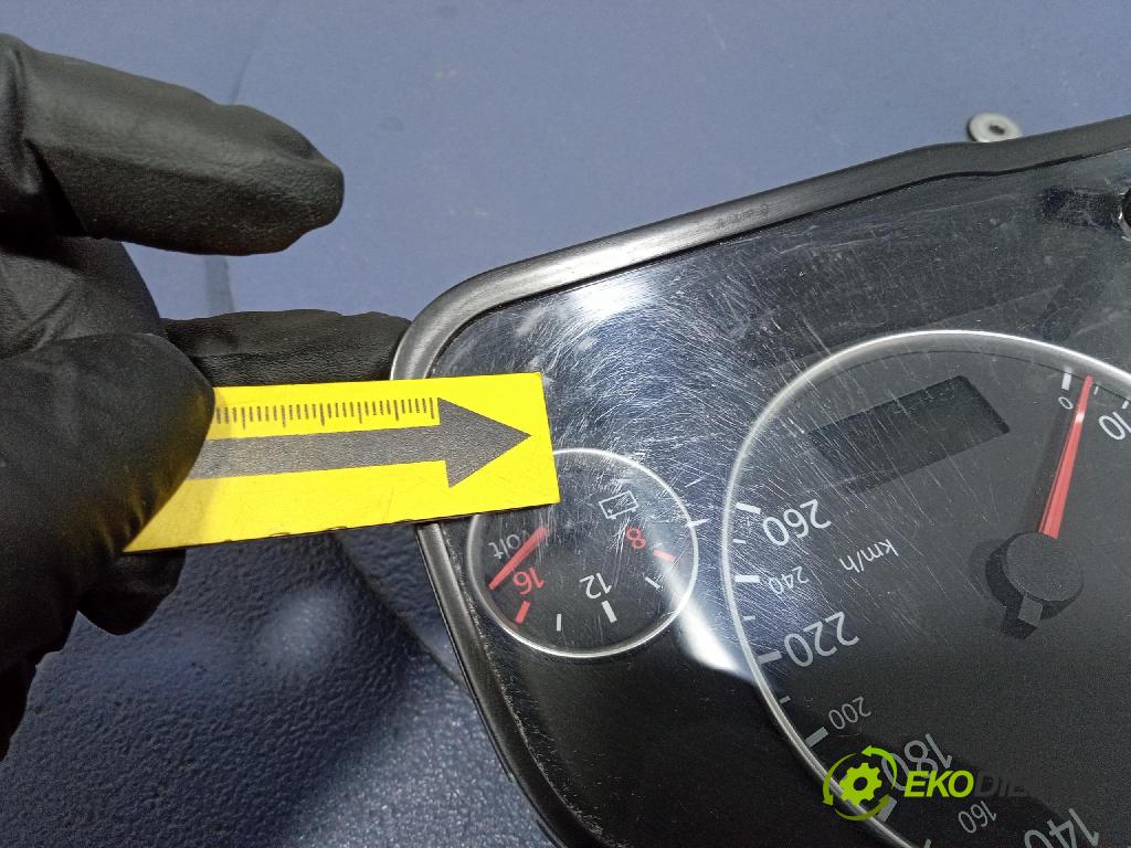 Audi A6 2001 prístrojovka/ budíky 4B0920900R