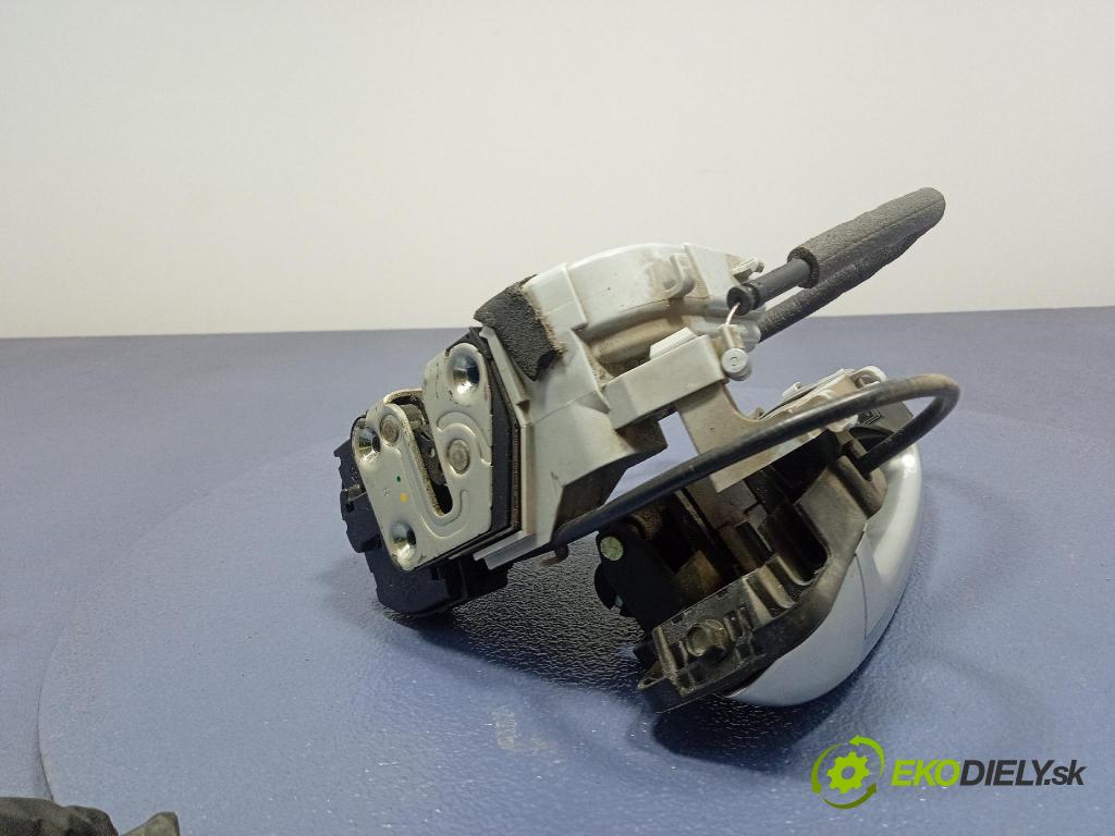 Hyundai Ix20 2011 zámok dvere Predné v pravo: 81320-1K020