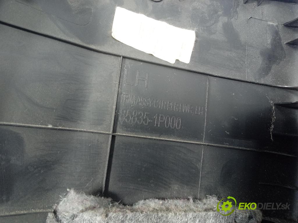 Hyundai Ix20 2011 kryt Plast: Interiéry: 85835-1P000