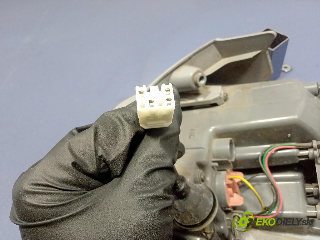 Hyundai Ix20 2011 světlo Zad: levá Mimo: 92401-1K0