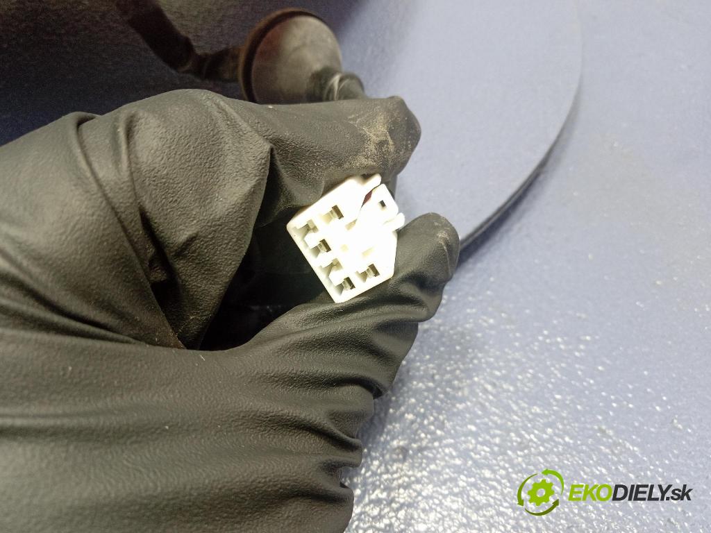 Hyundai Ix20 2011 světlo Zad: Práva: Mimo: 92402-1K0