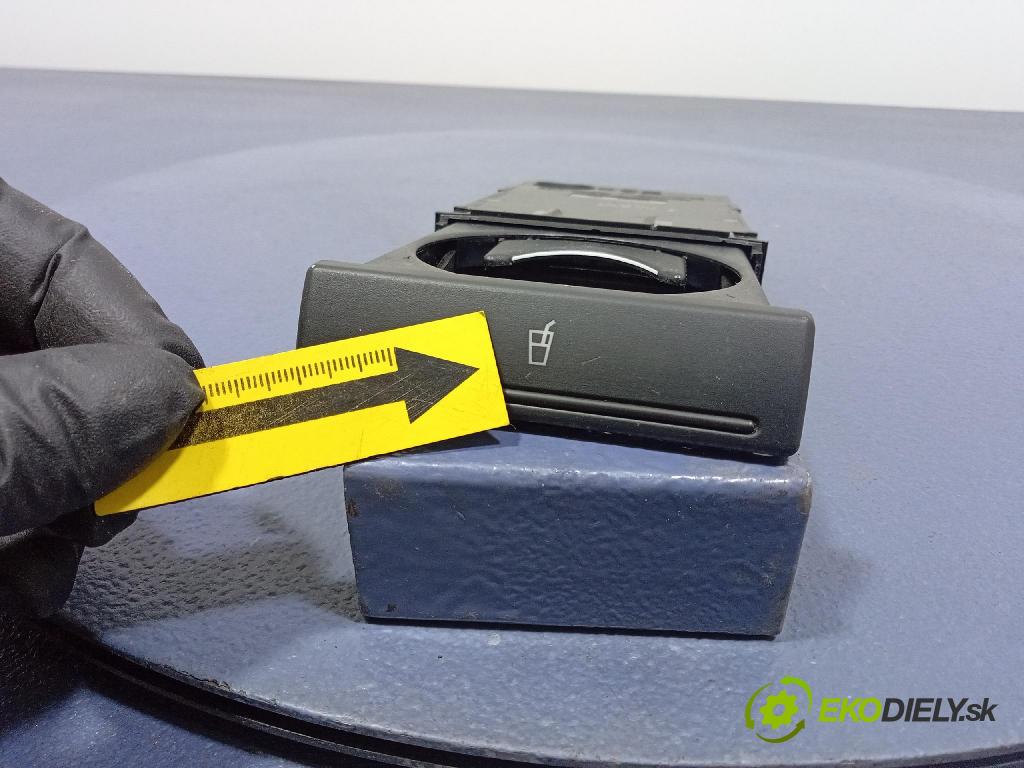 Audi A6 2001 kastlík 4B0862534C