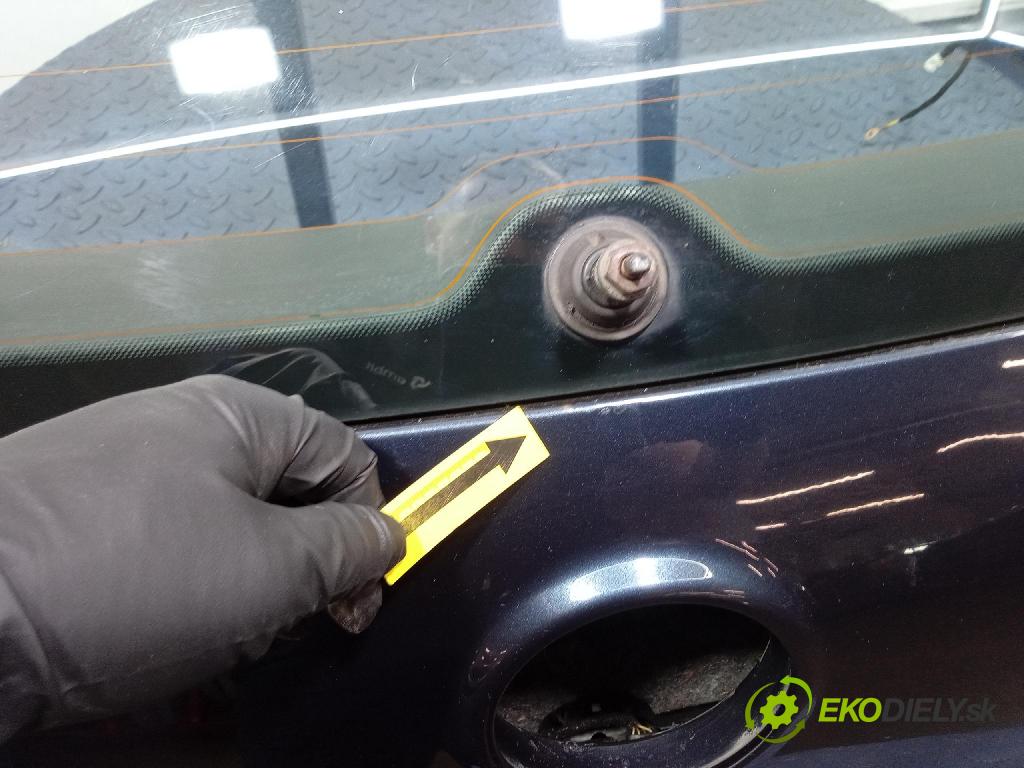 Vw Golf 2007 zadna dveře kufra: kufra: