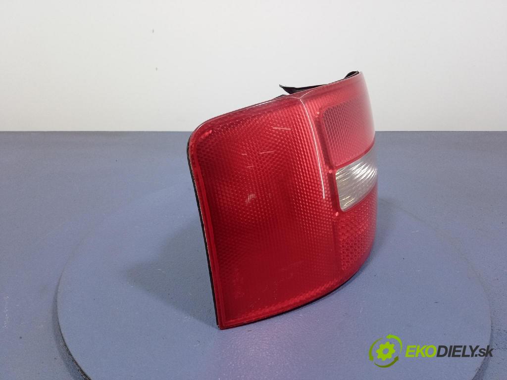 Audi A6 2001 svetlo / reflektor zad ľavá Vonkajsia: 4B9945095F