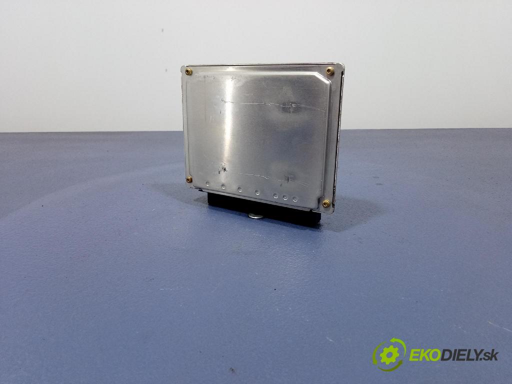 Audi A6 2001 riadiaca jednotka Motor: 4B0906018DB