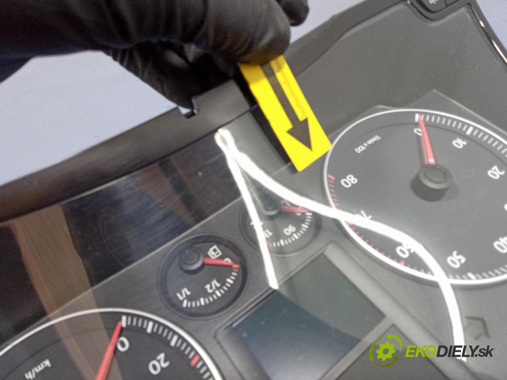 Vw Golf 2007 prístrojovka/ budíky 1K0920863