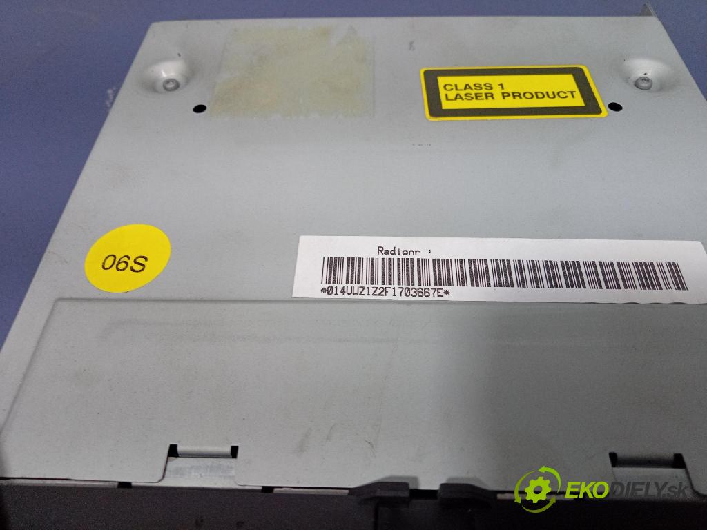 Vw Golf 2007 Radio I Navigácia: 1K0035186T