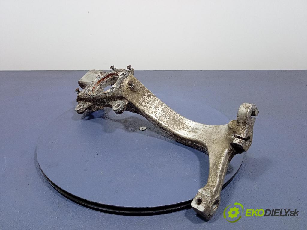 Audi A6 2001 náboj ľavá 4B3257G