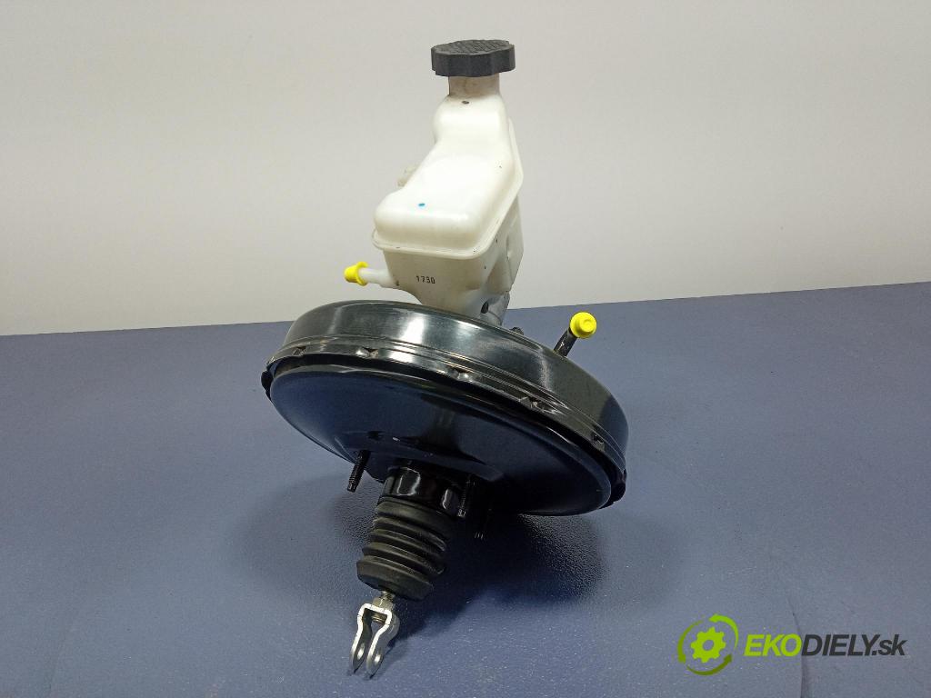 Hyundai Ix20 2011 servo Brzdní: 58500-1K200