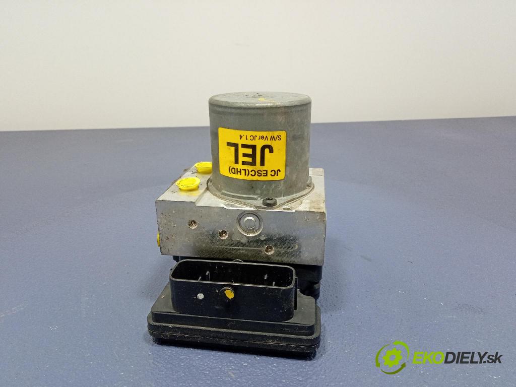 Hyundai Ix20 2011 čerpadlo ABS x 1K589-30500