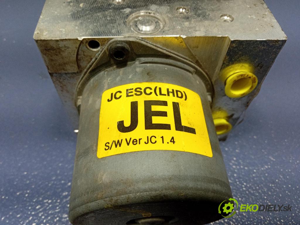 Hyundai Ix20 2011 čerpadlo ABS x 1K589-30500