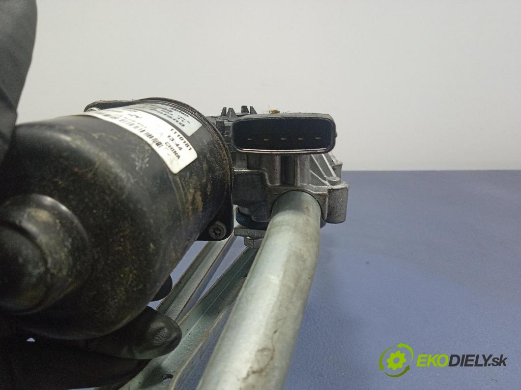 Hyundai Ix20 2011 mechanizmus motor: Stierače: Predné 98100-1P000