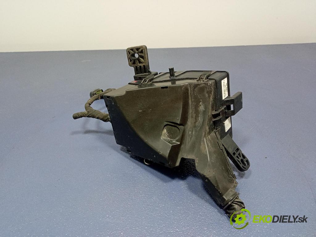 Hyundai Ix20 2011 skrinka Poistky: 91940-1P011