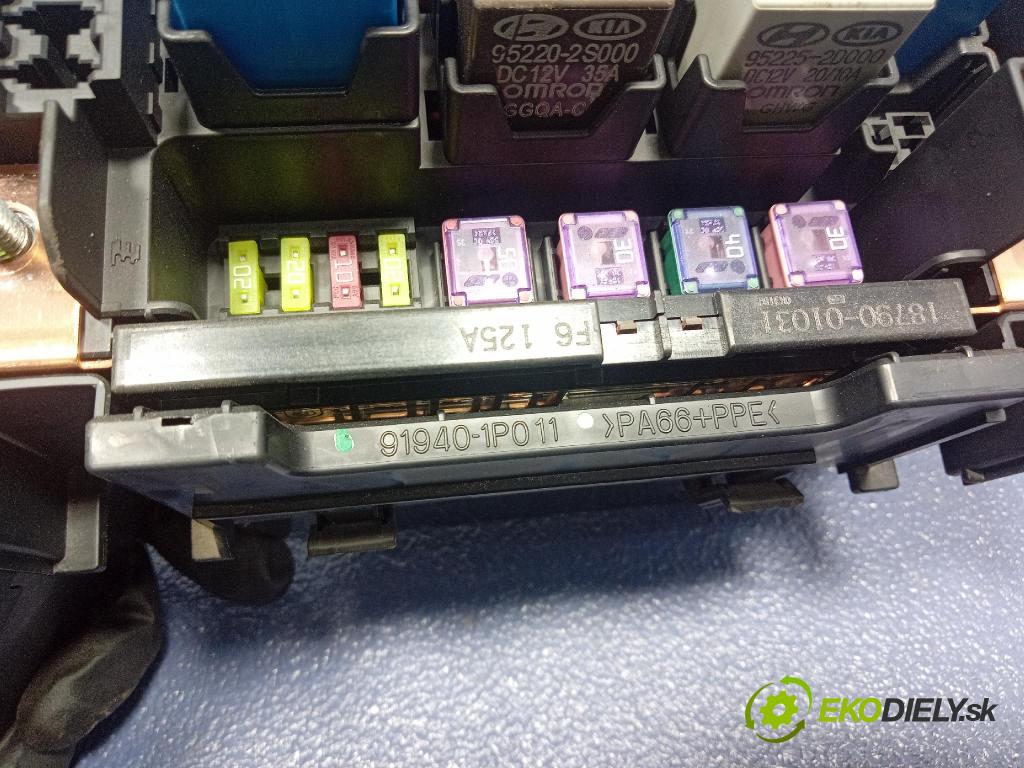 Hyundai Ix20 2011 skrinka Poistky: 91940-1P011