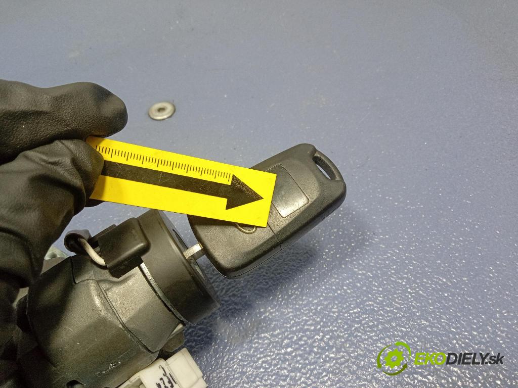 Hyundai Ix20 2011 Spínač zapalování. 