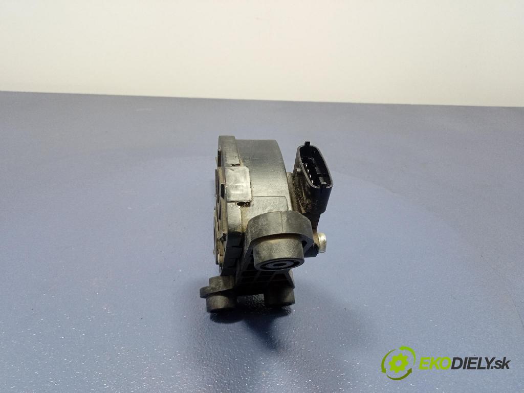 Hyundai Ix20 2011 pedal Plyn: 32727-1P200