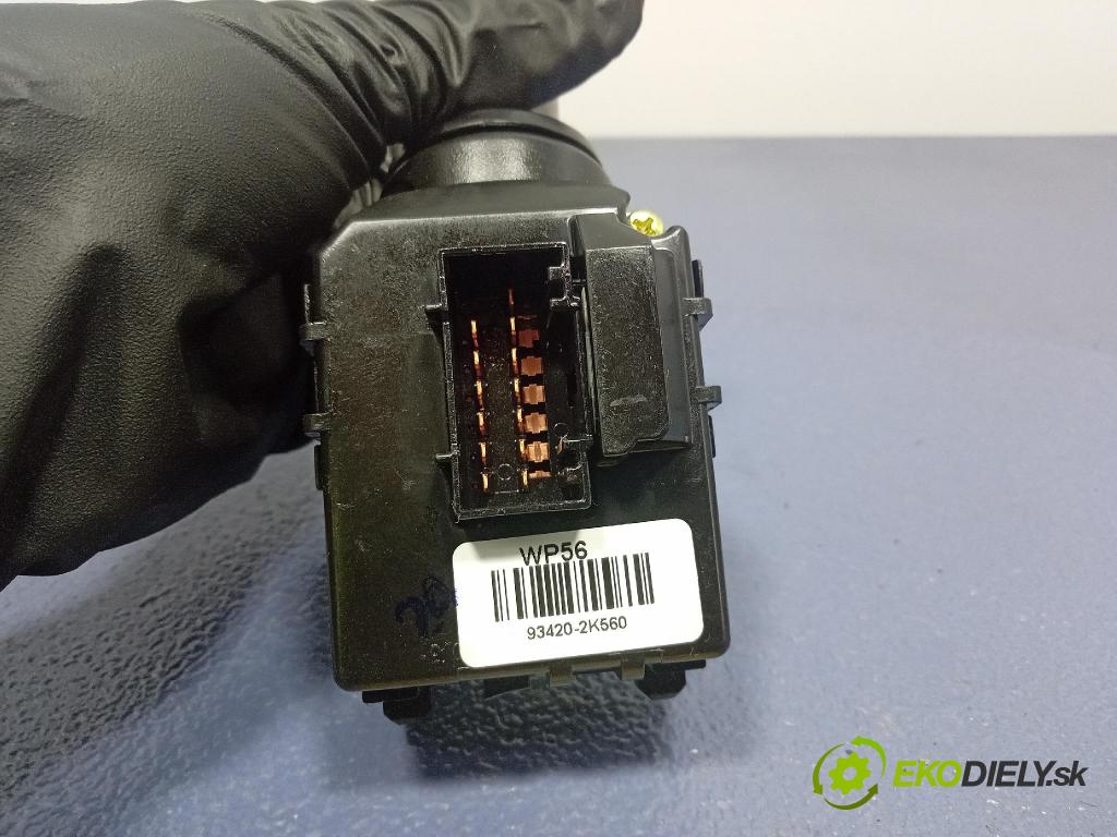 Hyundai Ix20 2011 prepínač 93420-2K560