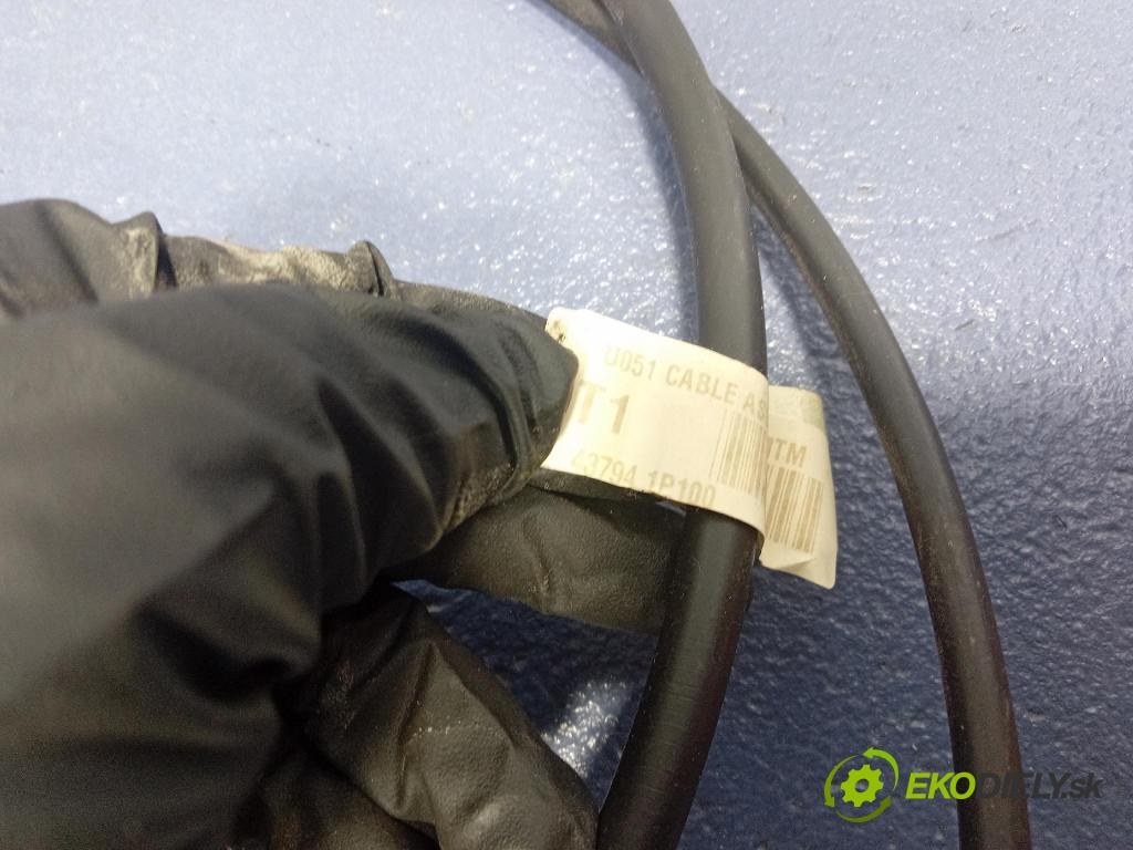 Hyundai Ix20 2011 Páka: Zmeny: 437001K150