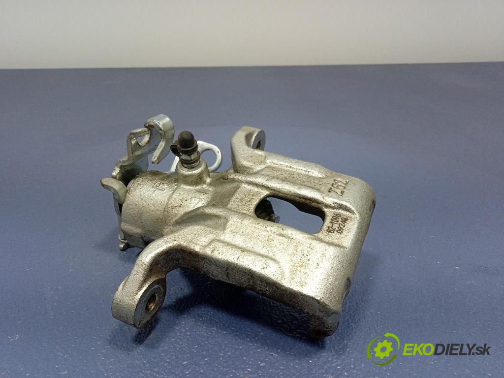 Hyundai Ix20 2011 brzdič brzdový zad v pravo: 82-1096