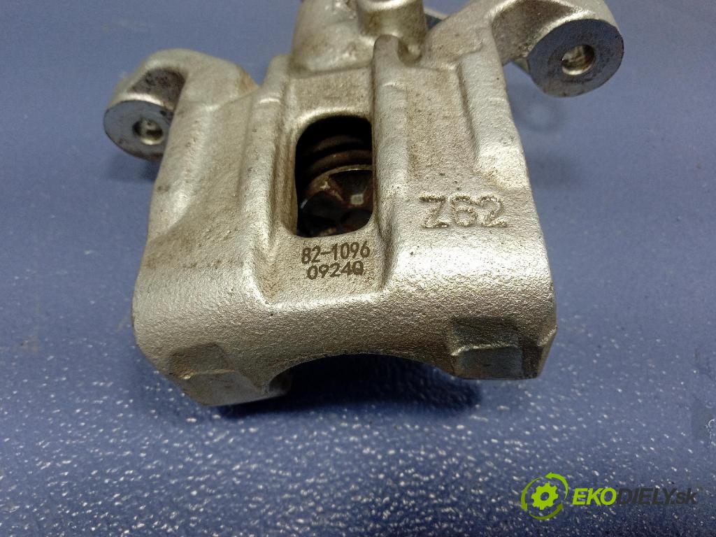 Hyundai Ix20 2011 brzdič brzdový zad v pravo: 82-1096