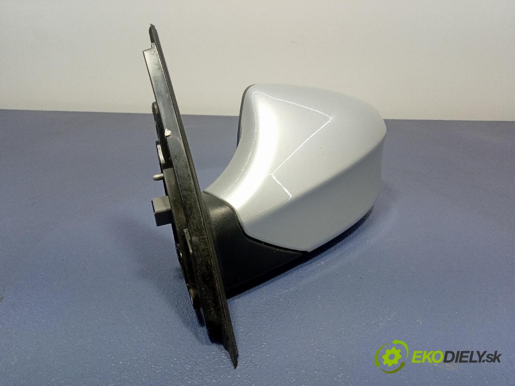 Hyundai Ix20 2011 zrkadlo Vľavo: