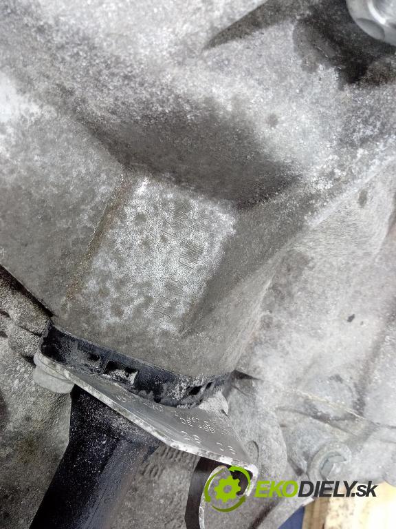 Vw Golf 2007 prevodovka Manualna JHU