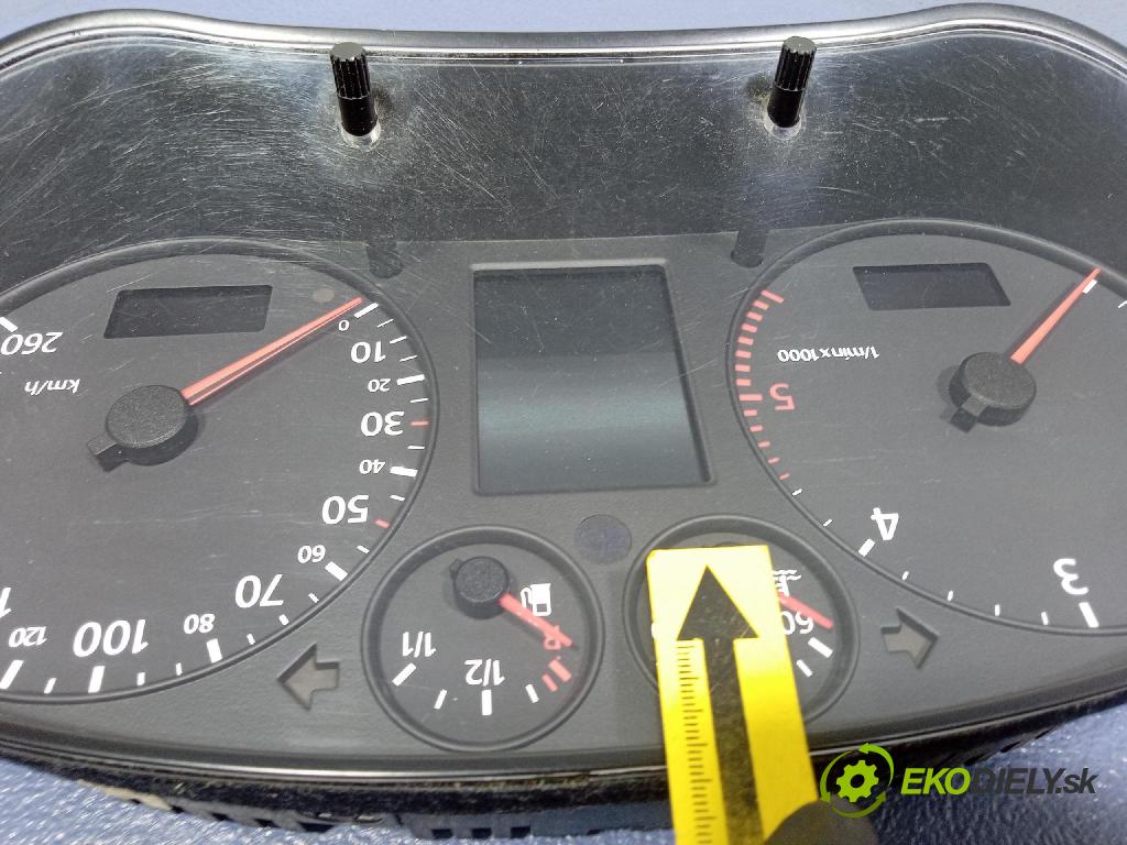 Audi A3 2002 Přístrojová deska 8L0920932D