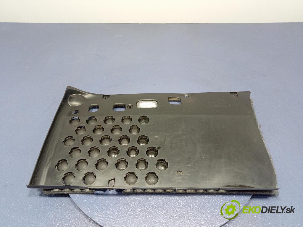 Mercedes S-klasa 2011 kryt Plast: Interiéry: A2216800236