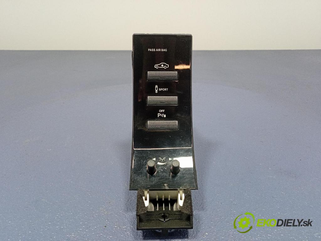 Mercedes S-klasa 2011 prepínač A2218216551