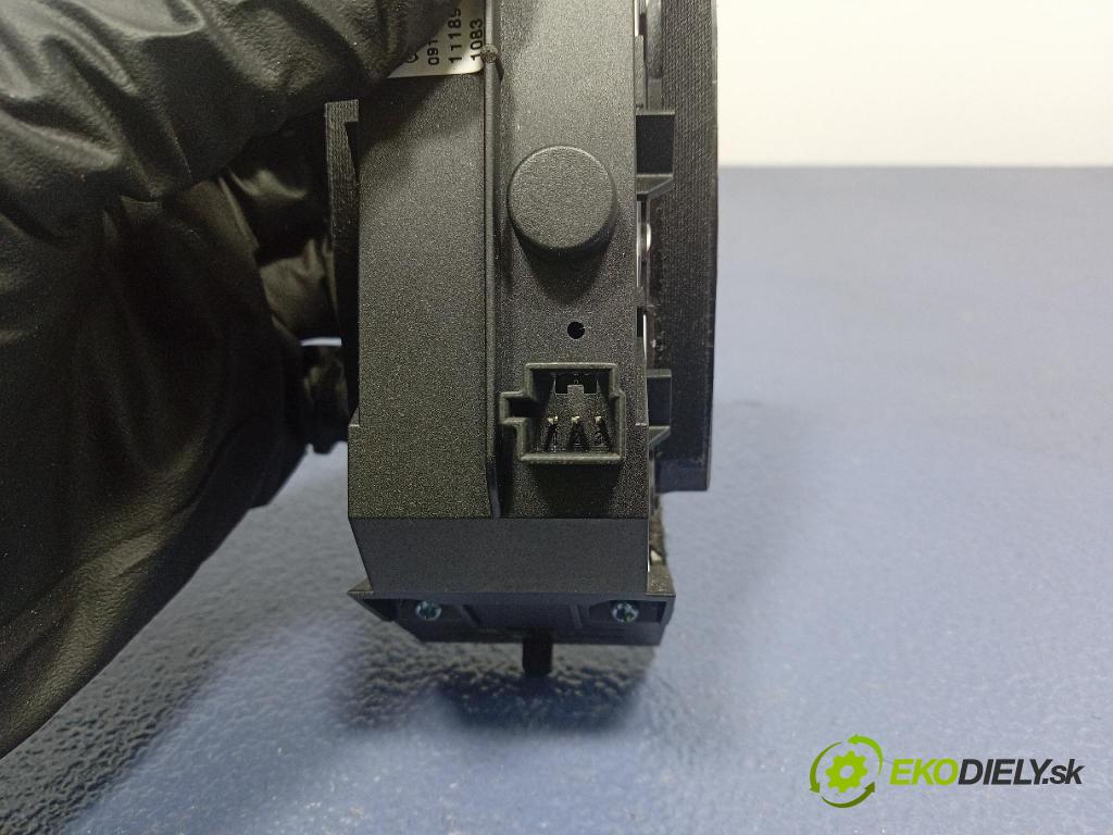 Mercedes S-klasa 2011 prepínač A2218216551