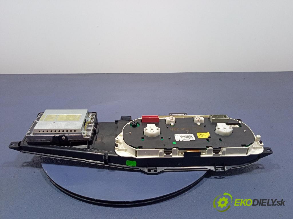 Renault Vel satis 2003 prístrojovka/ budíky 8200263372