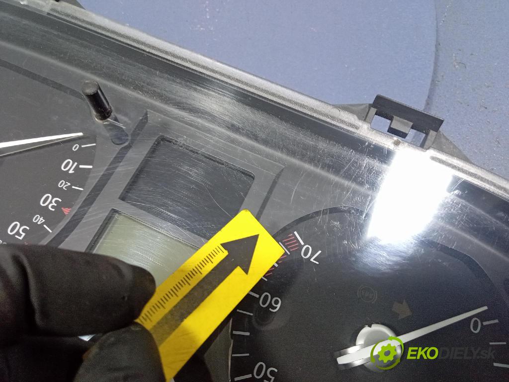 Renault Vel satis 2003 prístrojovka/ budíky 8200263372