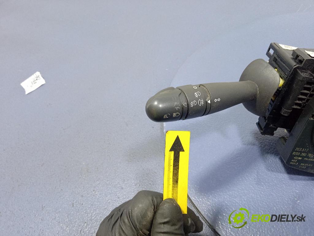 Renault Vel satis 2003 Přepínač Komplex: 8200002461