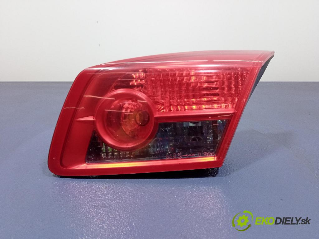 Renault Vel satis 2003 svetlo / reflektor zad Prava: Vnútri: 8200014363