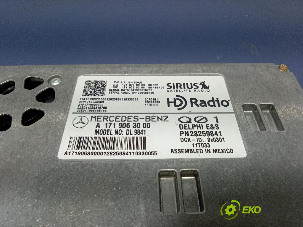 Mercedes S-klasa 2011 Radio I Navigácia: A1719063000