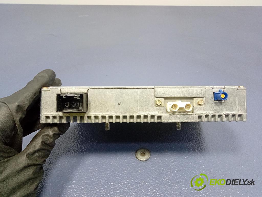 Mercedes S-klasa 2011 Radio I Navigácia: A1719063000