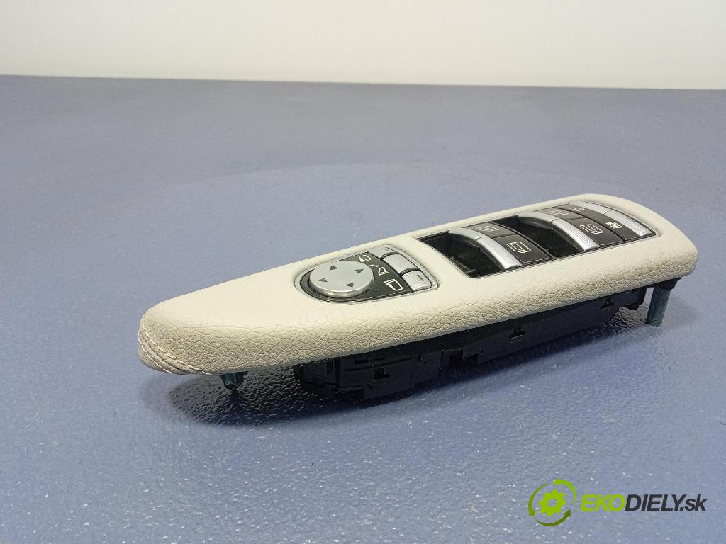 Mercedes S-klasa 2011 prepínač Okná: A2218215051