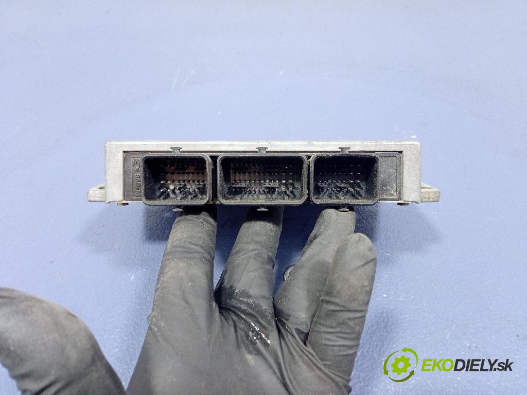 Renault Vel satis 2003 řídící jednotka Motor: 8200279458