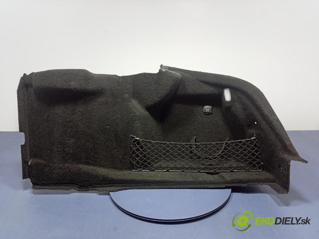 Mercedes S-klasa 2011 Čalounictví: kufra: