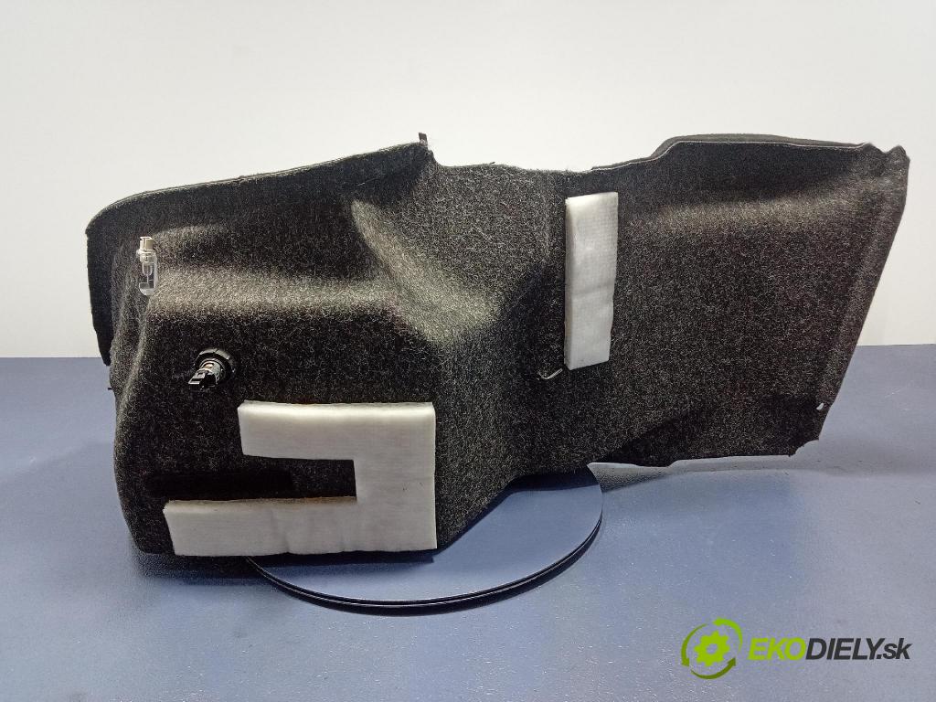 Mercedes S-klasa 2011 Čalounictví: kufra: