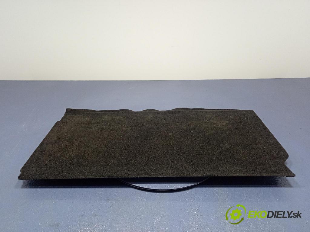 Mercedes S-klasa 2011 koberec do auta A2216931191