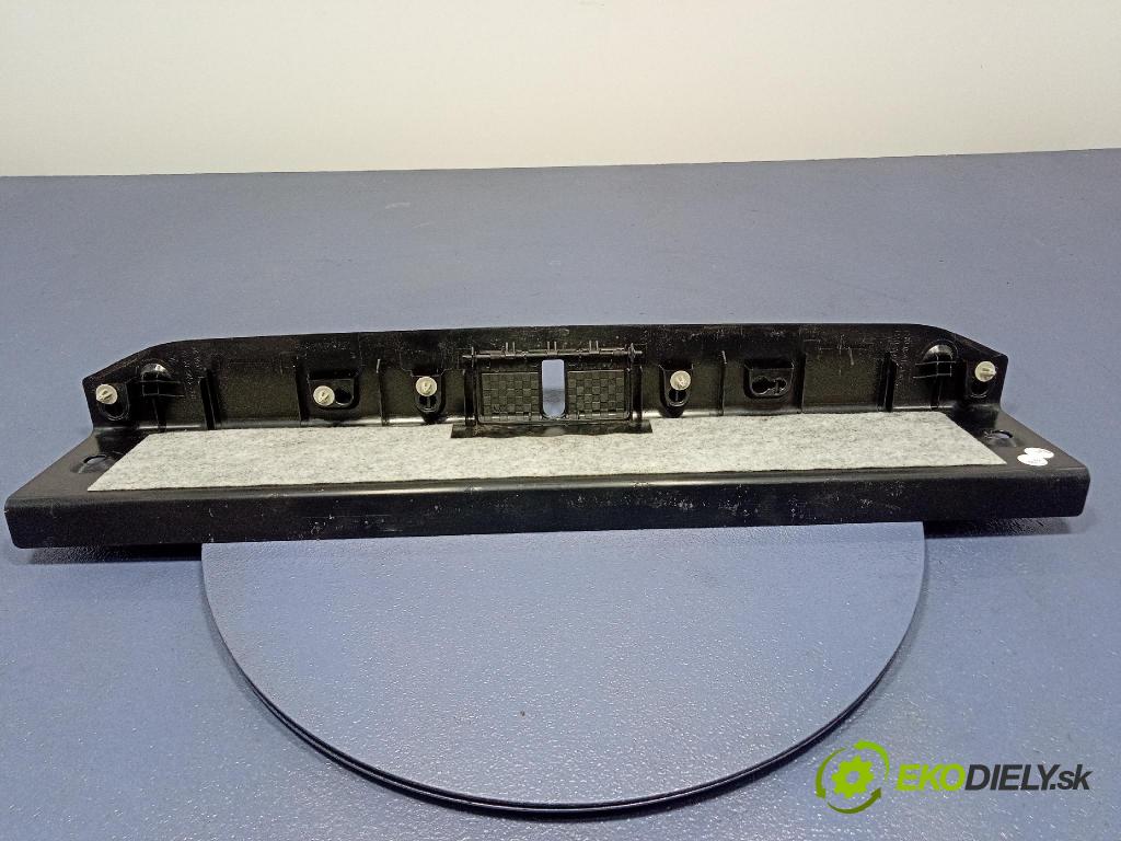 Mercedes S-klasa 2011 lišta kufra: A2216900041