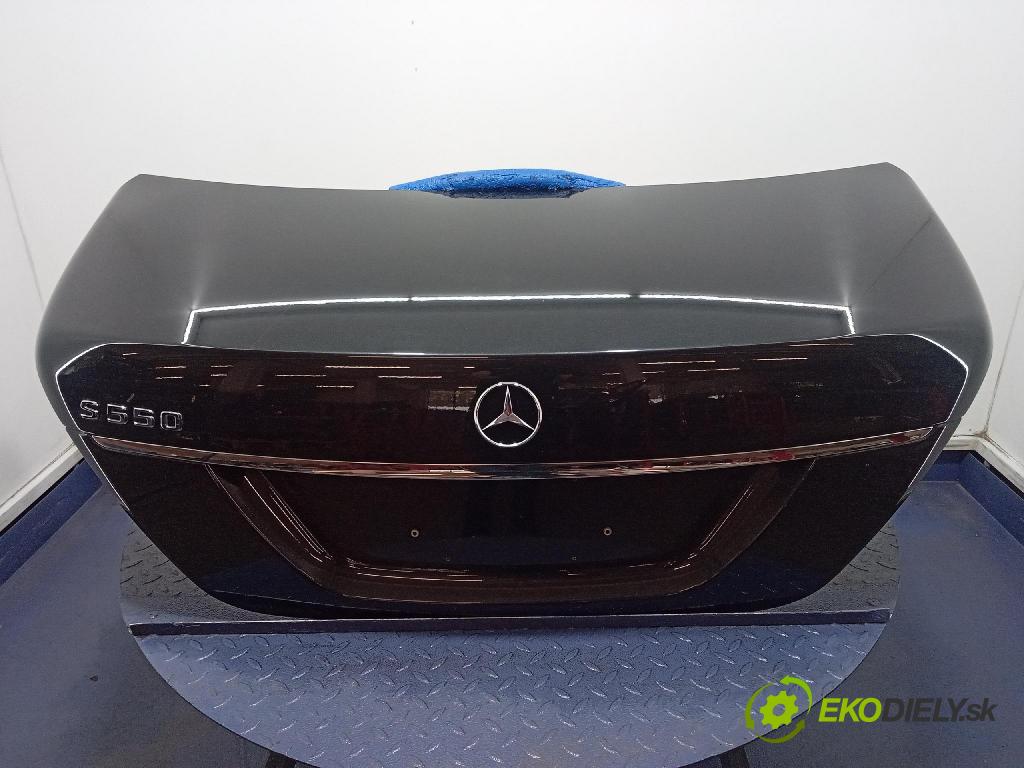 Mercedes S-klasa 2011 zadna dveře kufra: kufra: