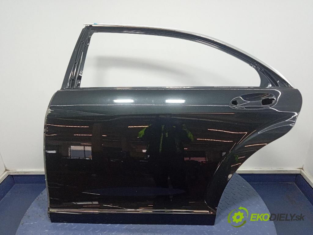 Mercedes S-klasa 2011 dvere zad Vľavo: