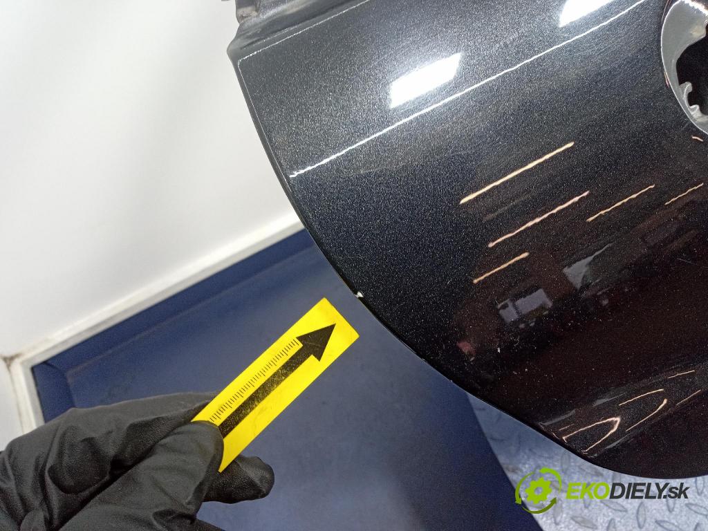 Mercedes S-klasa 2011 dvere zad pravé