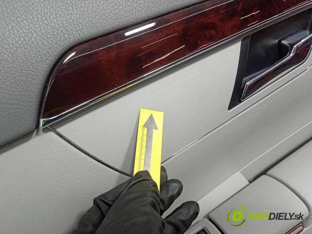 Mercedes S-klasa 2011 Čalounictví: dvere zad ľavá