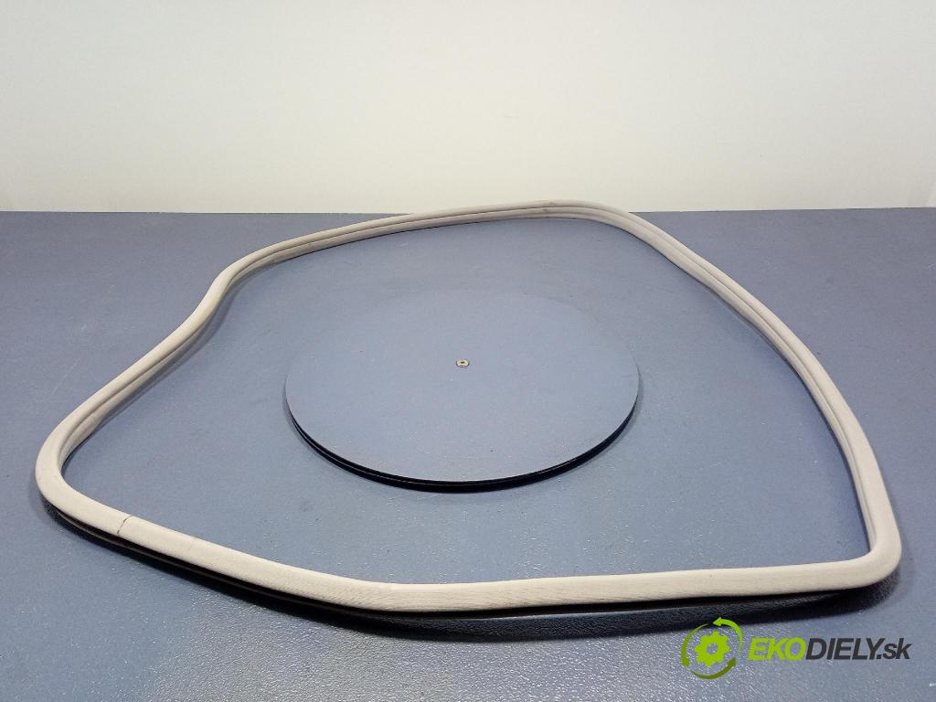 Mercedes S-klasa 2011 Těsnění: dvere A2216971151